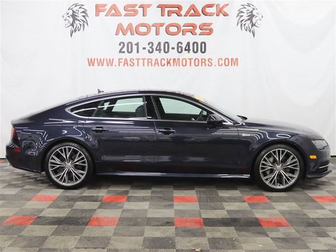 Used 2017 Audi A7 3.0T Premium Plus w/ 20" Wheel & Tire Package image 4