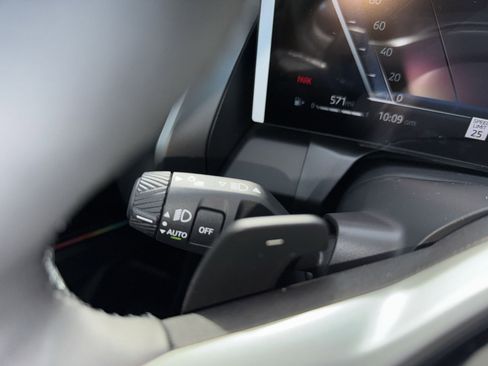 New 2026 BMW X3 xDrive30 w/ Convenience Package image 21