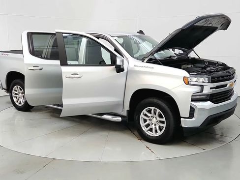 Used 2020 Chevrolet Silverado 1500 LT w/ All-Star Edition image 9