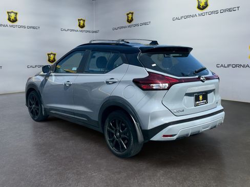 Used 2023 Nissan Kicks SR w/ Interior Electronics Package FWD image 3