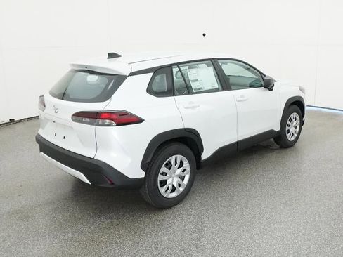 New 2026 Toyota Corolla Cross L image 9