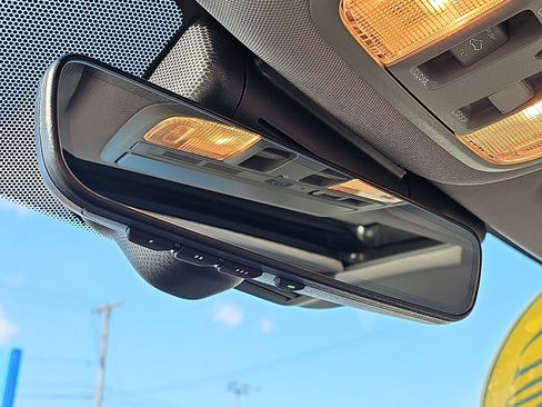 Used 2019 Honda Accord Touring image 26