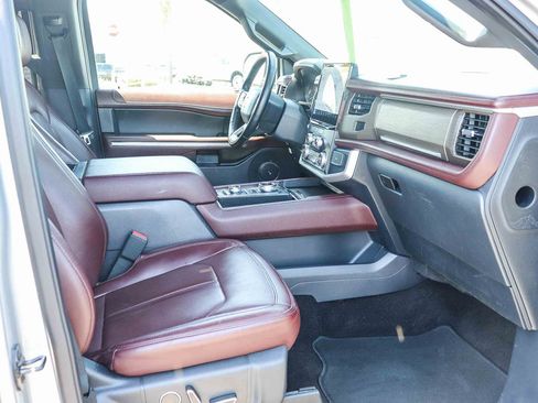 Certified 2022 Ford Expedition Max Limited AWD/4WD image 14