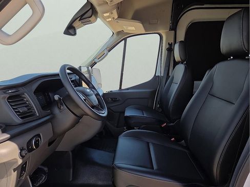 New 2026 Ford Transit 250 148 Medium Roof image 12