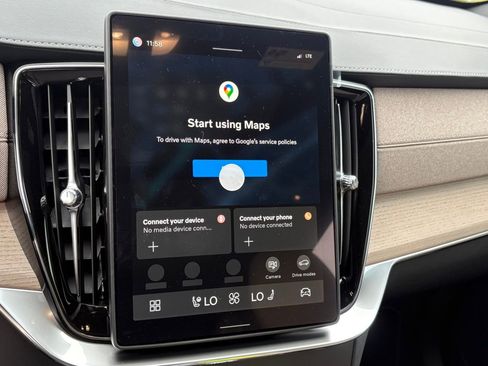 New 2026 Volvo XC90 B6 Plus AWD/4WD image 16