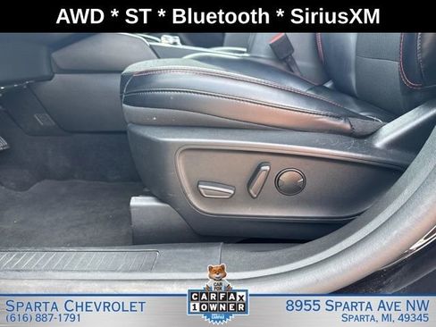 Used 2025 Ford Escape ST-Line AWD/4WD image 13