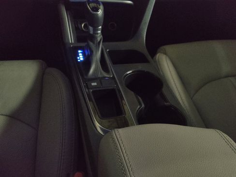 Used 2017 Hyundai Sonata Limited FWD image 26
