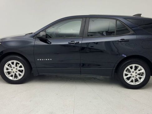 Used 2020 Chevrolet Equinox LS w/ LS Convenience Package FWD image 5