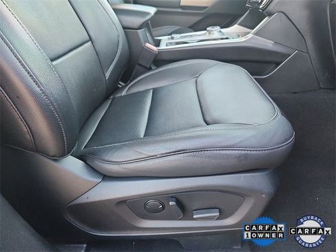 Certified 2023 Ford Explorer Limited w/ Limited Technology Package image 34