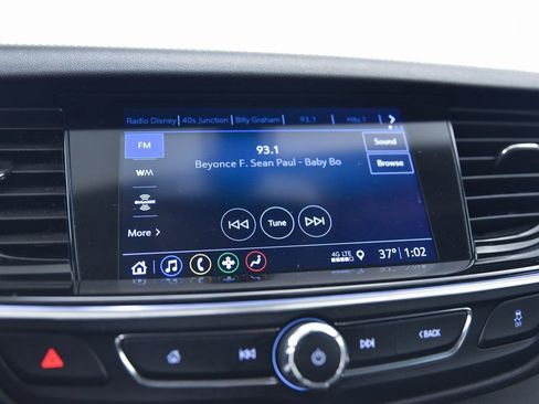Used 2019 Buick Regal Essence image 19