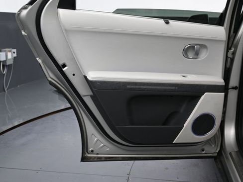 Used 2023 Hyundai Ioniq 5 Limited image 39