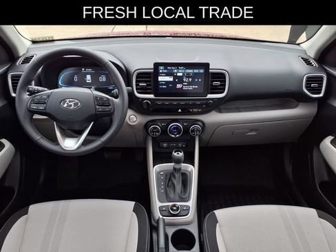 Used 2026 Hyundai Venue SEL FWD image 10