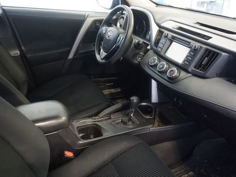 Used 2017 Toyota RAV4 LE w/ All Weather Liner Package AWD/4WD image 20