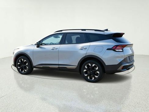 Certified 2023 Kia Sportage X-Line w/ X-Line Premium Package image 3