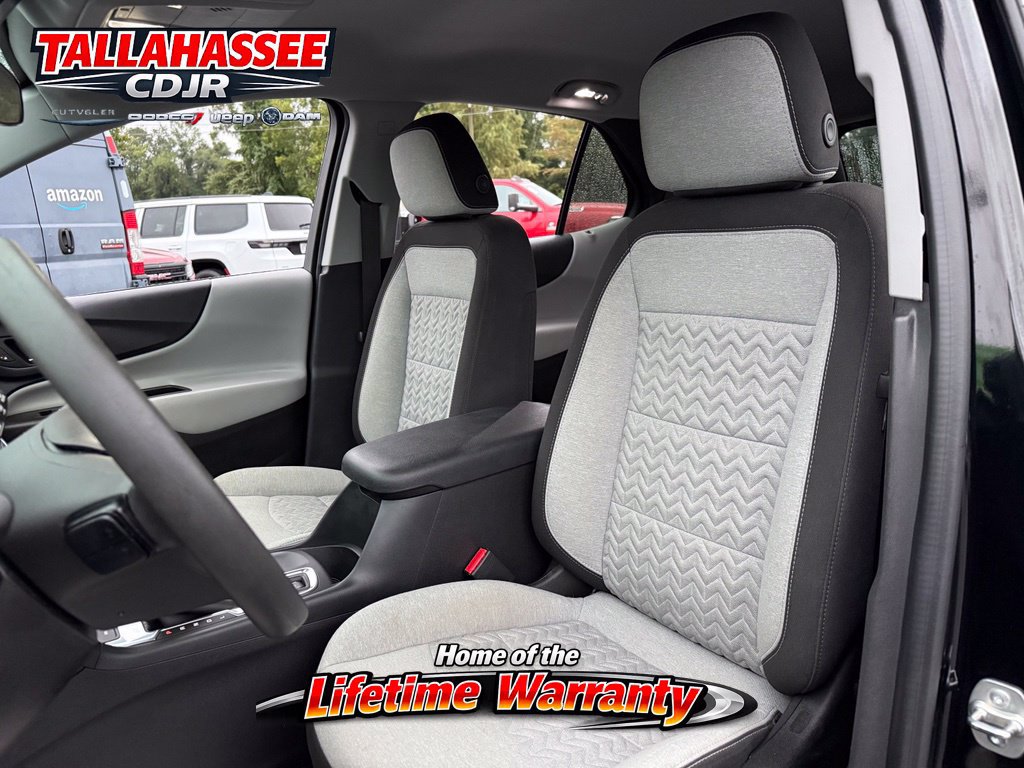 Used 2024 Chevrolet Equinox LS w/ LS Convenience Package AWD/4WD image 17