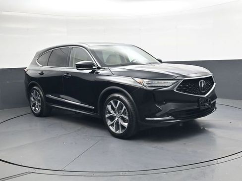 Used 2023 Acura MDX SH-AWD w/ Technology Package image 2