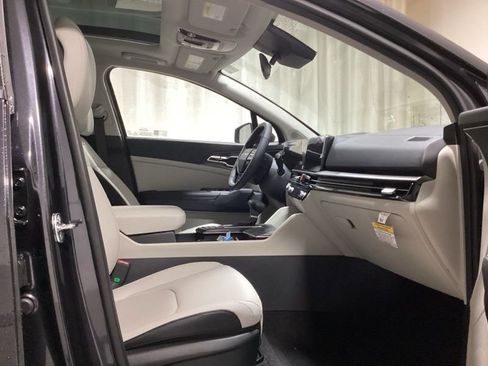 New 2026 Kia Sportage EX image 14