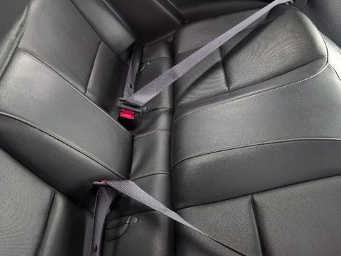 Used 2014 Chevrolet Camaro LT image 10