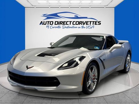 Used 2016 Chevrolet Corvette Stingray Coupe w/ 2LT Preferred Equipment Group RWD image 11
