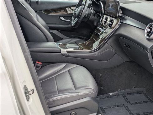 Used 2020 Mercedes-Benz GLC 300 image 18