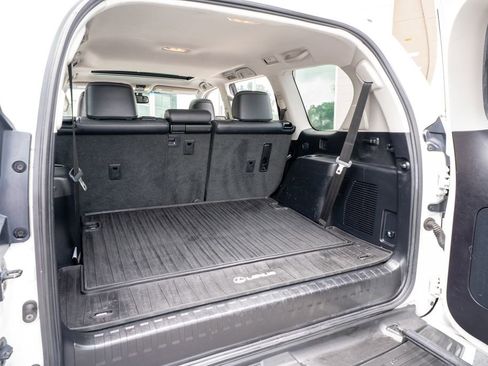 Used 2018 Lexus GX 460 Luxury AWD/4WD image 51