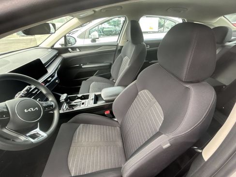 Used 2025 Kia K5 LXS FWD image 17