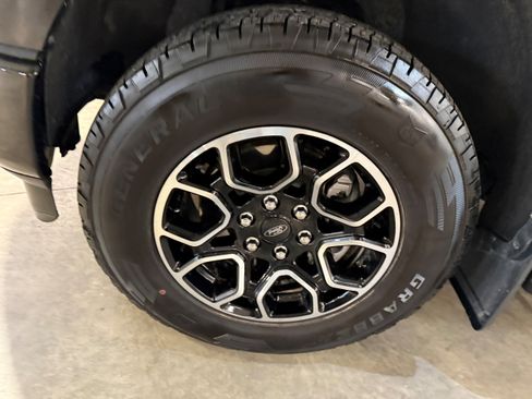 Used 2023 Ford F150 XLT w/ Equipment Group 302A High image 38