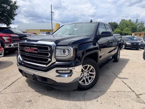 Used 2018 GMC Sierra 1500 SLE w/ SLE Value Package RWD image 2