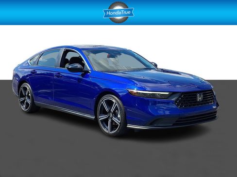Certified 2023 Honda Accord Sport image 1