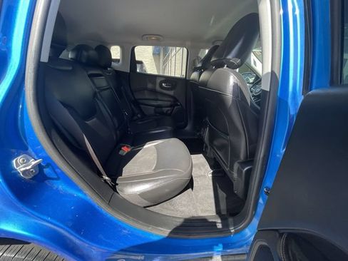 Used 2019 Jeep Compass Latitude w/ Popular Equipment Group AWD/4WD image 23