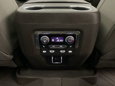 Certified 2021 Chevrolet Tahoe LT w/ LT Signature Package image 35