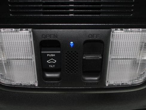 Used 2018 Honda Civic EX image 11