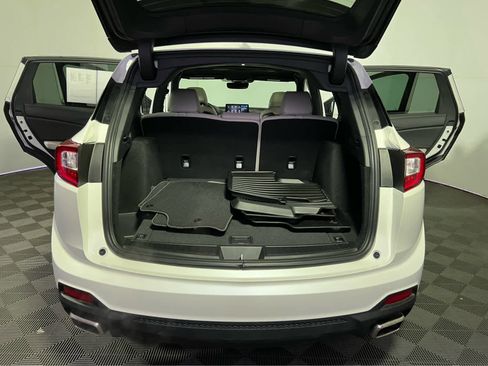 Used 2025 Acura RDX SH-AWD image 25