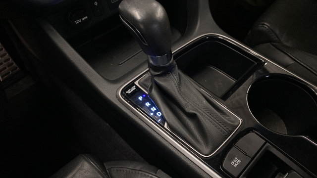 Used 2019 Hyundai Sonata Sport w/ Tech Package 03 FWD image 19