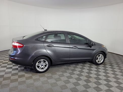 Used 2019 Ford Fiesta SE FWD image 10