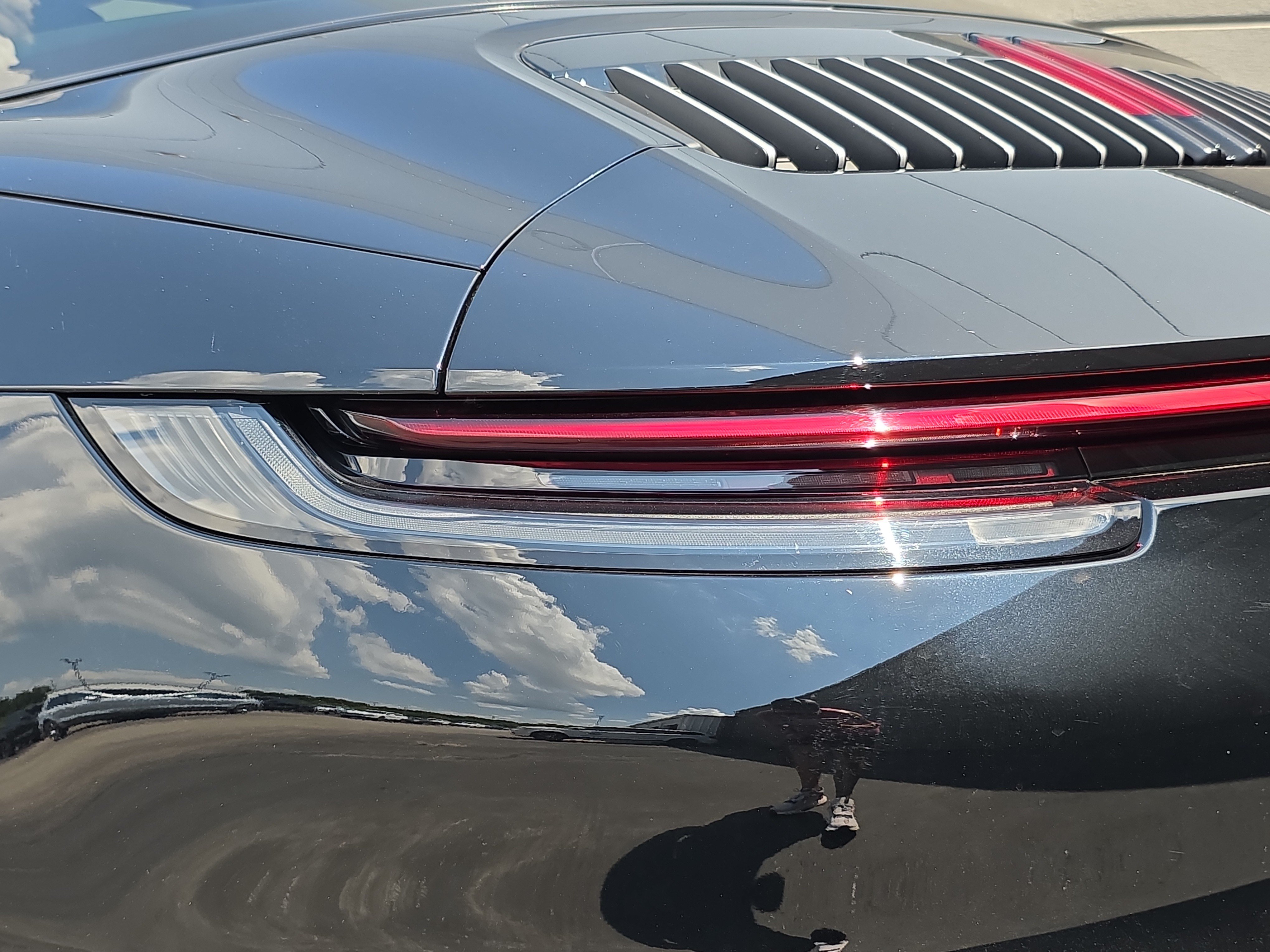 Used 2024 Porsche 911 Targa 4 AWD/4WD image 13