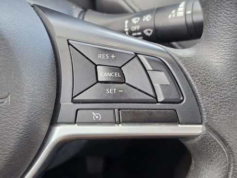 Used 2021 Nissan Versa S image 24