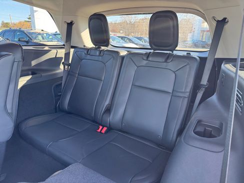 New 2026 Lincoln Aviator Reserve w/ Illumination Package AWD/4WD image 13