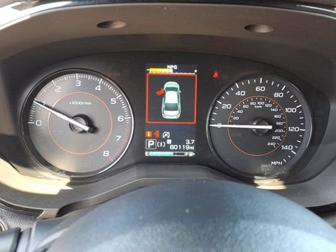 Used 2023 Subaru Crosstrek 2.0i AWD/4WD image 12