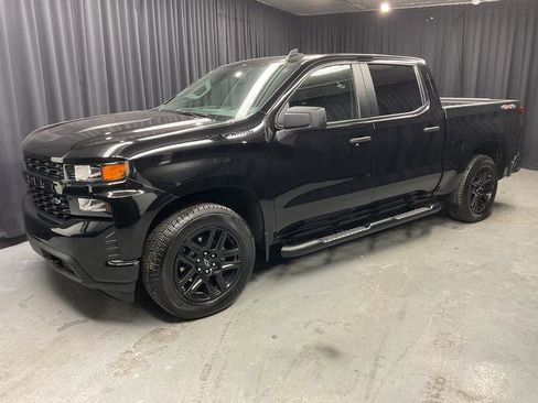 Used 2021 Chevrolet Silverado 1500 Custom w/ Rally Edition image 2