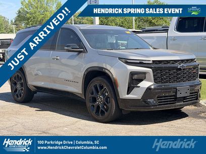 Used 2024 Chevrolet Traverse RS