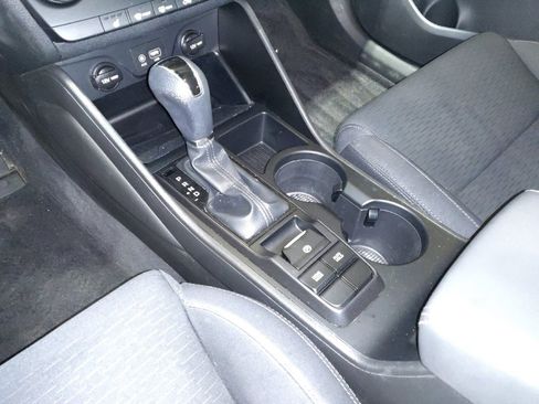 Used 2019 Hyundai Tucson Value FWD image 26