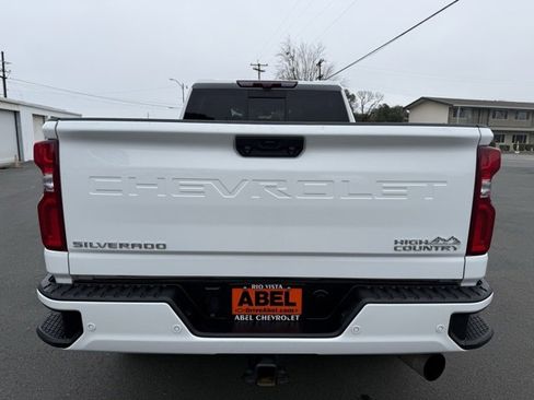 Used 2023 Chevrolet Silverado 3500 High Country w/ Z71 Off-Road Package image 10
