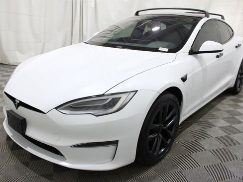 Used 2021 Tesla Model S Plaid AWD/4WD image 28