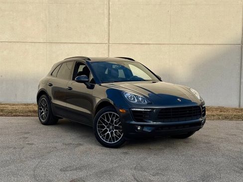 Used 2018 Porsche Macan image 2