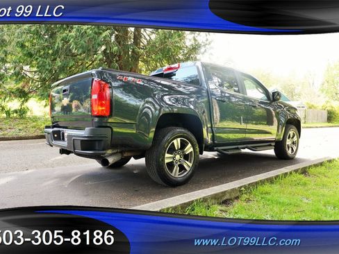 Used 2018 Chevrolet Colorado LT w/ LT Convenience Package AWD/4WD image 9