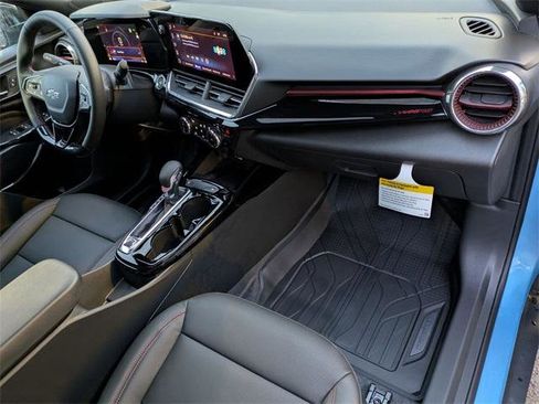 New 2026 Chevrolet Trax RS w/ Sunroof Package image 27