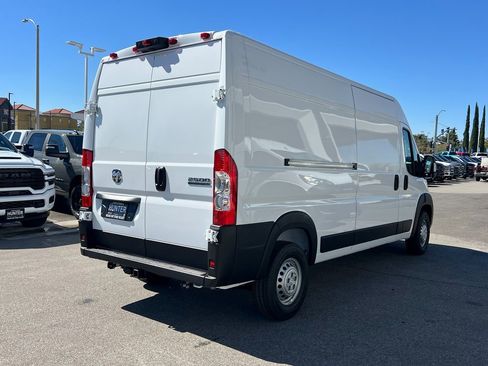New 2026 RAM ProMaster 2500 w/ Convenience Group image 6
