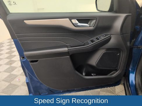 Certified 2022 Ford Escape SEL FWD image 32