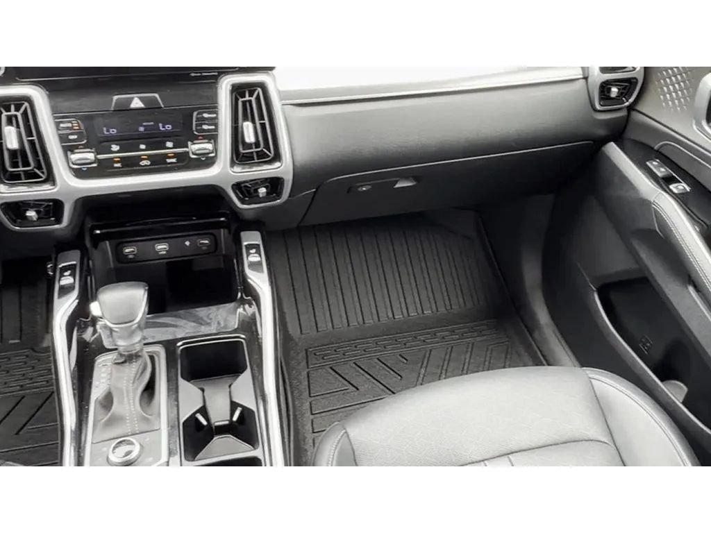 Used 2022 Kia Sorento SX AWD/4WD image 15